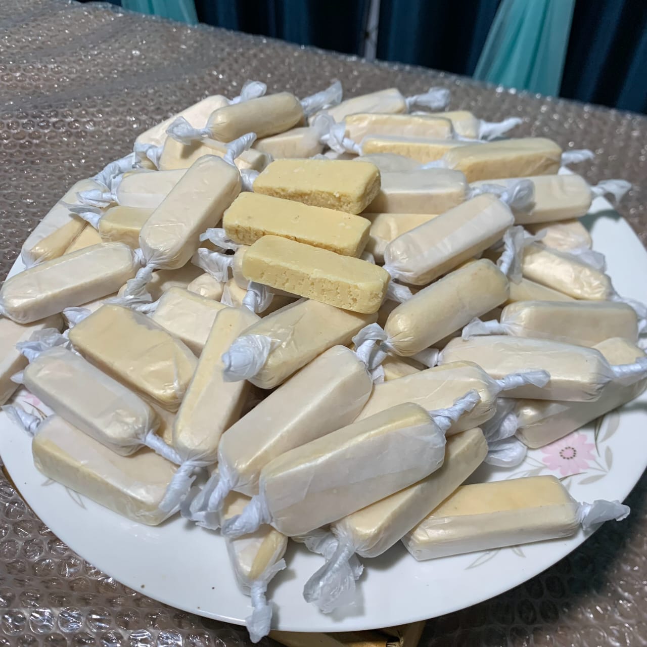 Premium Chocolate Sandesh – Perfect Dessert & Gift Sweet